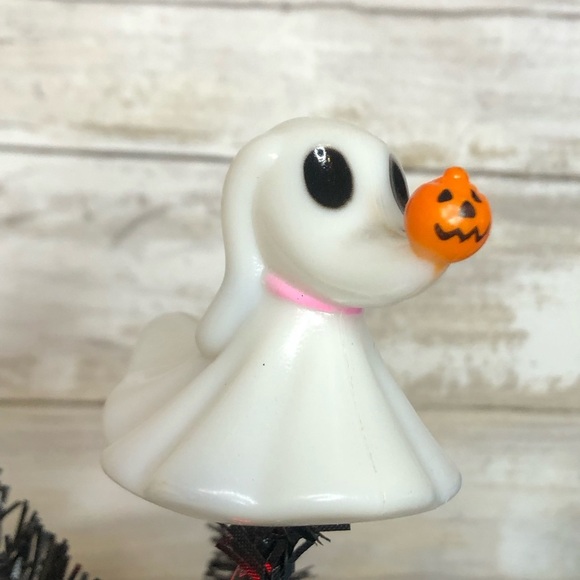 Disney’s The Nightmare Before Christmas 15” Light Up Decorated Christmas Tree - Picture 6 of 15